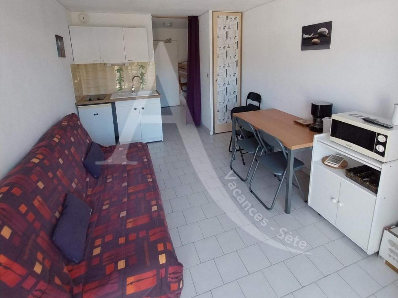 Apartment Avec Terrasse A 2 Min Des Plages A Pied Sete